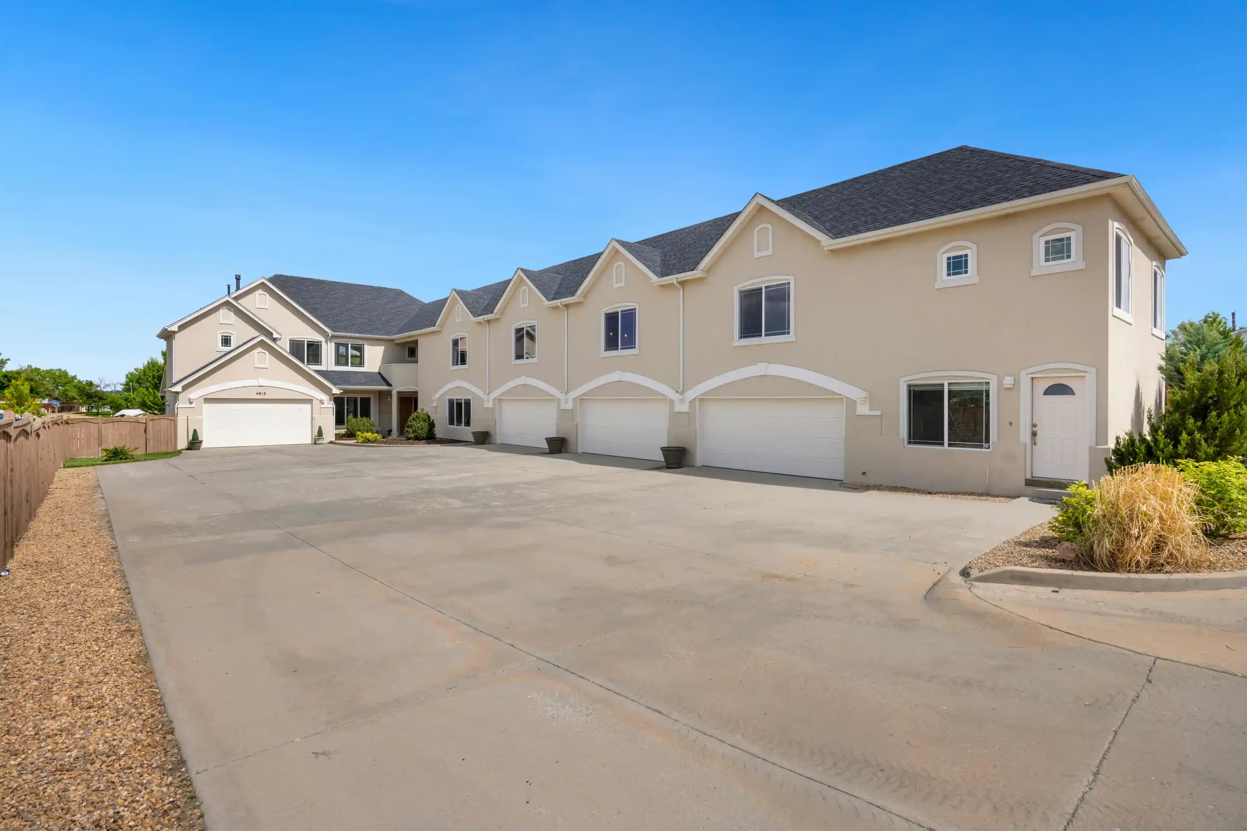 Garage door repair services