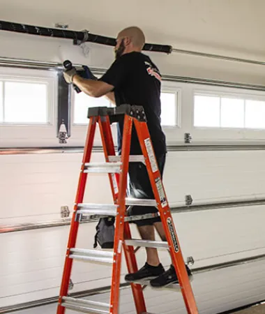 24/7 Garage Door Repairs You Can Trust